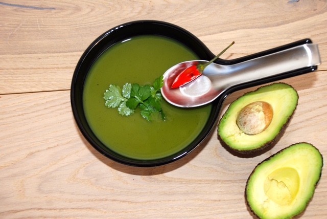 Brokkoli_Avocadosuppe_02