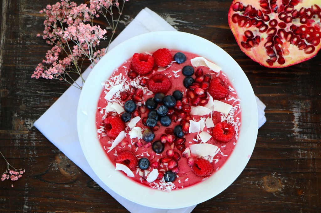 Smoothie Bowls: Powerfrühstück | 4 leckere Clean Eating Rezepte ...