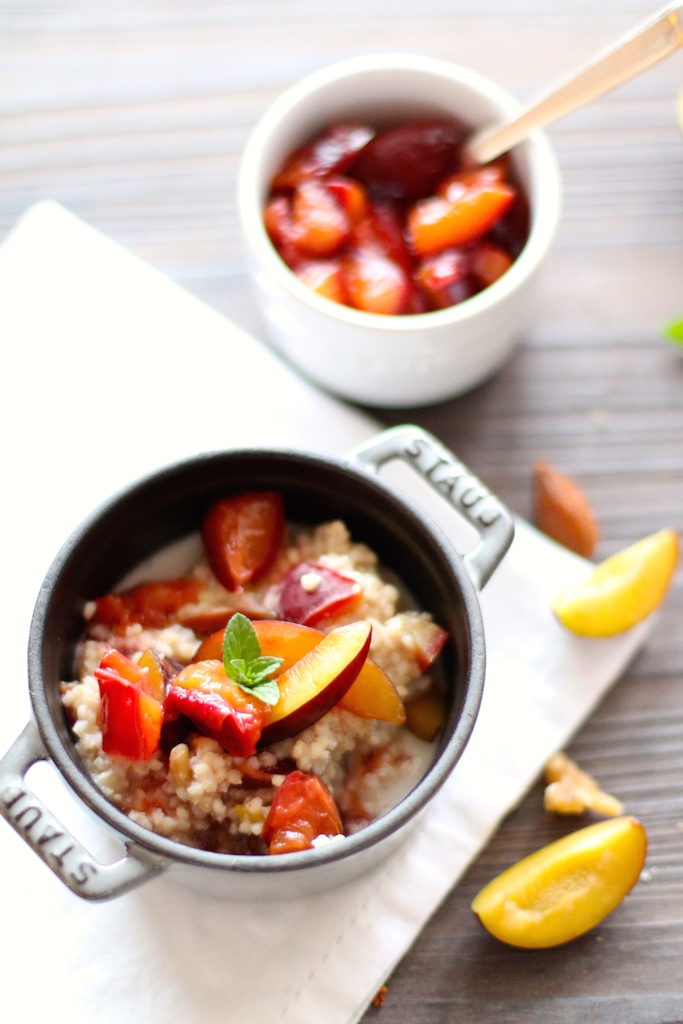 Gesund und Glutenfrei: Süßer Hirsebrei mit gekochten Pflaumen und ...