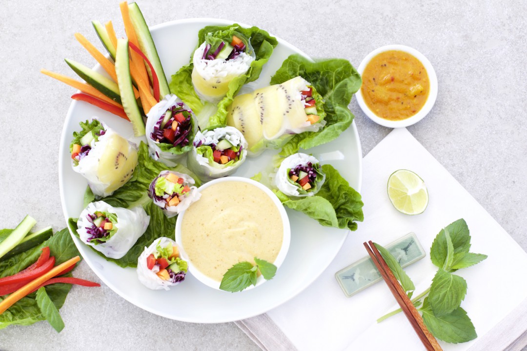 Sommerrollen mit 3 Dips (ErdnussChili, KiwiCurry & TamariSesamDip