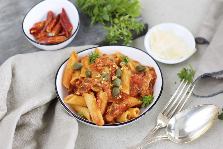 Pasta in Tomaten-Thunfischsauce und Kapern | Wissenswertes über Kamut ... Pasta in Tomaten-Thunfischsauce und Kapern | Wissenswertes über Kamut ...